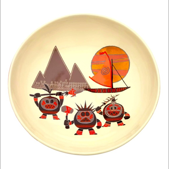 Disney Parks Moana Kakamora Home Decor Ceramic Serving Bowl 10” New $60 MSRP - Picture 1 of 8